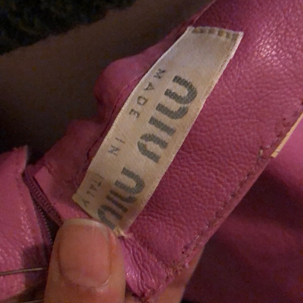 Miu Miu 60s Gogo Style Pink Leather Mini-Skirt